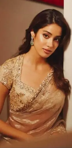 Janhvi Kapoor Inspired /  Tissue Saree  